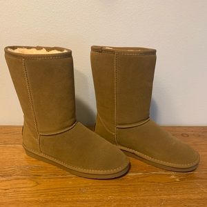 Women’s Brown Fashion Boots size 9
